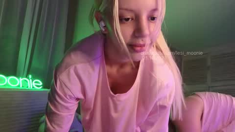 Lesi Join my fanclub before use my fanmenu online show from January 18, 2025, 3:16 pm