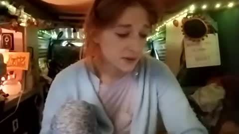 LesleyGumGrass- The Boring Trans girl online show from December 4, 2025, 8:28 pm