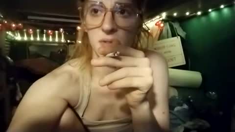 LesleyGumGrass- The Boring Trans girl online show from June 8, 2026, 1:28 am