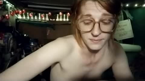 LesleyGumGrass- The Boring Trans girl online show from June 22, 2026, 3:25 am