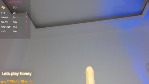 Leslie online show from September 10, 2025, 12:38 pm