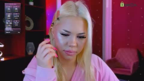 lesly_chilli online show from March 2, 2026, 12:45 pm