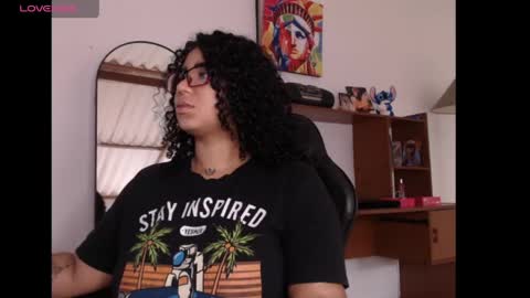 lesly online show from May 17, 2026, 5:42 pm