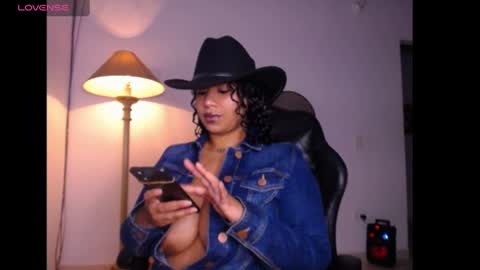 Snapshot of leslycarsson chatting on June 27, 2026, 2:16 am lesly online show from June 27, 2026, 2:16 am