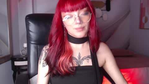 Snapshot of lessboobs_gh chatting on January 8, 2025, 12:05 pm Less online show from January 8, 2025, 12:05 pm