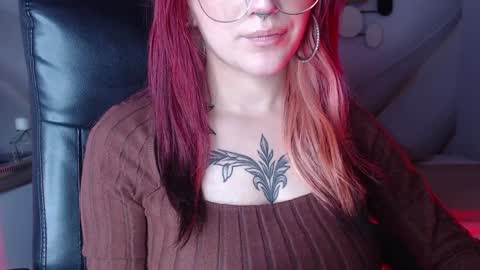 Snapshot of lessboobs_gh chatting on January 15, 2025, 3:07 pm Less online show from January 15, 2025, 3:07 pm