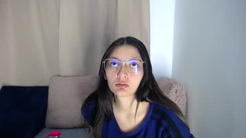 lessliee online show from March 17, 2026, 3:44 am