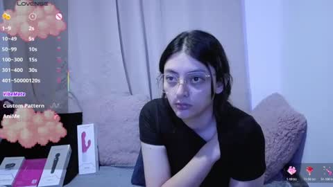 lessliee online show from June 13, 2026, 8:12 am