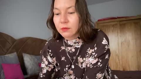 lessya_magic online show from December 9, 2024, 7:17 am