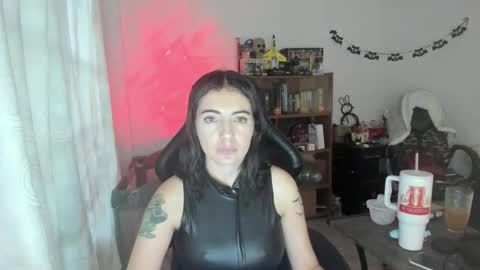 Snapshot of lestatdlion chatting on October 9, 2025, 10:46 am lestatdlion online show from October 9, 2025, 10:46 am