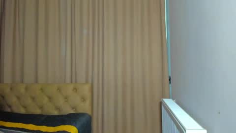 Snapshot of lesyaliss chatting on May 16, 2026, 8:07 pm lesyaliss online show from May 16, 2026, 8:07 pm