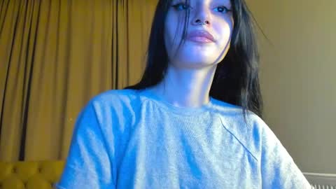 Snapshot of lesyaliss chatting on May 26, 2026, 8:38 pm lesyaliss online show from May 26, 2026, 8:38 pm