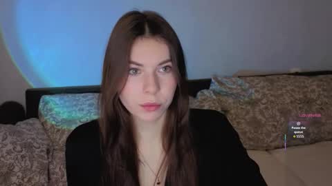 Snapshot of let_me_seee chatting on March 3, 2026, 10:15 pm Fiona online show from March 3, 2026, 10:15 pm