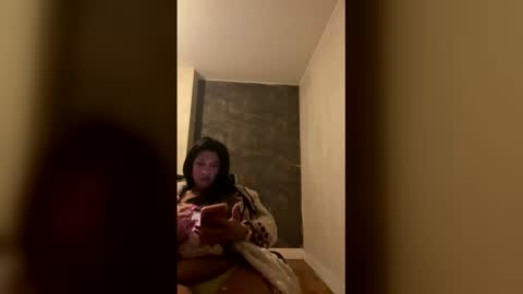 Snapshot of leticiabruselas chatting on February 28, 2026, 10:33 pm leticiabruselas online show from February 28, 2026, 10:33 pm