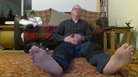 Snapshot of letmestrip chatting on December 31, 2024, 12:11 am paul online show from December 31, 2024, 12:11 am