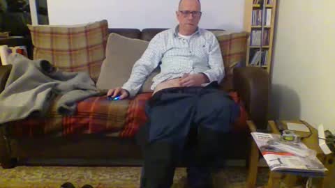Snapshot of letmestrip chatting on January 2, 2025, 12:45 am paul online show from January 2, 2025, 12:45 am