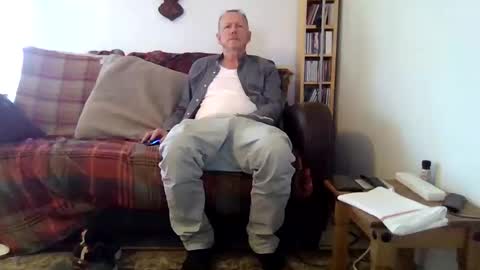 Snapshot of letmestrip chatting on September 25, 2025, 5:38 pm paul online show from September 25, 2025, 5:38 pm