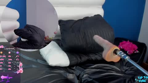 Maria Jose online show from January 17, 2025, 4:57 pm