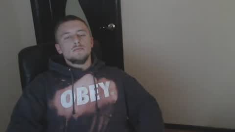 Snapshot of lev1ngston chatting on January 2, 2025, 7:12 am lev1ngston online show from January 2, 2025, 7:12 am