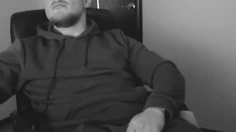 Snapshot of lev1ngston chatting on January 2, 2025, 11:38 pm lev1ngston online show from January 2, 2025, 11:38 pm