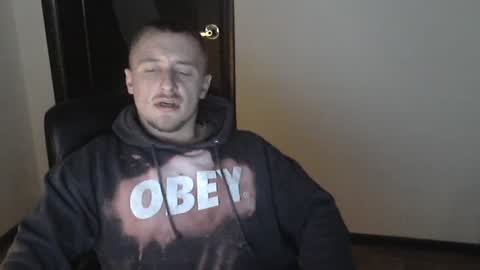 Snapshot of lev1ngston chatting on January 13, 2025, 12:56 pm lev1ngston online show from January 13, 2025, 12:56 pm