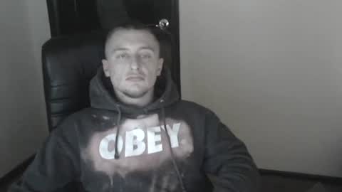 Snapshot of lev1ngston chatting on January 30, 2025, 2:27 am lev1ngston online show from January 30, 2025, 2:27 am