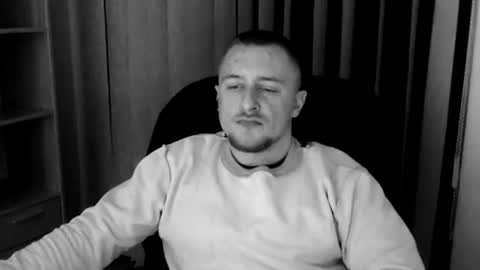 Snapshot of lev1ngston chatting on January 6, 2026, 5:16 pm lev1ngston online show from January 6, 2026, 5:16 pm