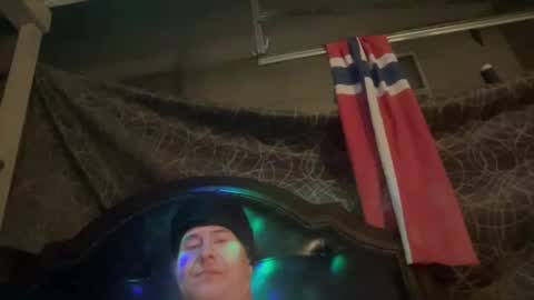 Snapshot of leviathan_369 chatting on April 13, 2026, 10:54 am LEVIATHAN online show from April 13, 2026, 10:54 am