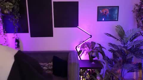 Levity online show from November 18, 2025, 11:15 pm