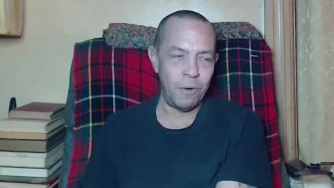 levon48 online show from February 1, 2025, 1:23 am