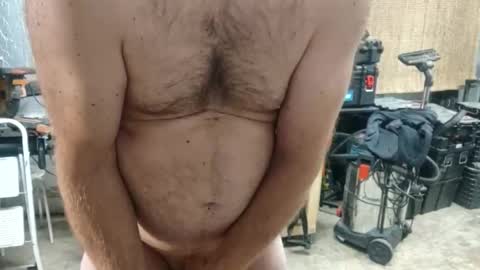 Snapshot of lewandowski82 chatting on November 19, 2025, 1:16 am lewandowski82 online show from November 19, 2025, 1:16 am