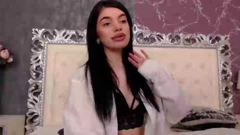 lexi__vicious online show from February 18, 2025, 8:58 pm