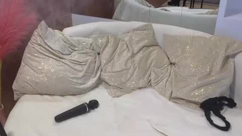 Snapshot of lexi_u_ chatting on March 6, 2025, 6:52 am LEXXY online show from March 6, 2025, 6:52 am