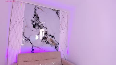 Lexi  Derek online show from October 2, 2025, 5:53 pm