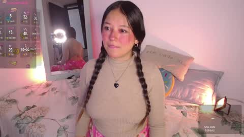 Snapshot of lexie_babe chatting on September 23, 2025, 6:00 pm Lexie Thompson   8pm  0000am -5 online show from September 23, 2025, 6:00 pm