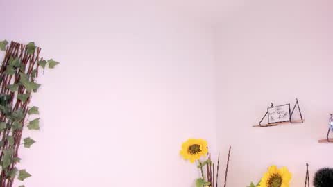 Lexieegrey online show from July 19, 2026, 2:10 pm
