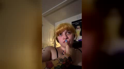 lexiestar22 online show from May 26, 2026, 2:29 am