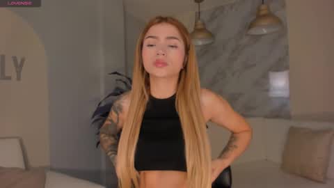 Lexie  online show from February 14, 2026, 12:35 pm