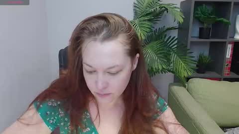 Snapshot of lexiflower1 chatting on September 28, 2025, 11:59 am Lexi online show from September 28, 2025, 11:59 am