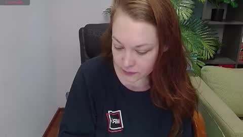 Snapshot of lexiflower1 chatting on November 9, 2025, 9:07 am Lexi online show from November 9, 2025, 9:07 am