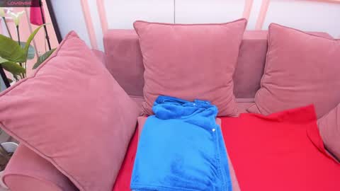 Lexi online show from January 28, 2025, 10:12 am