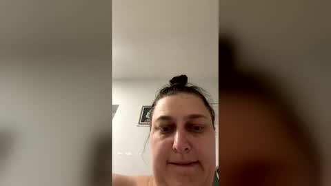 SoloAfterDark online show from May 16, 2026, 12:18 am