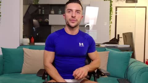 Snapshot of lexin25 chatting on December 5, 2024, 6:44 pm Askme online show from December 5, 2024, 6:44 pm