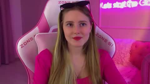 Snapshot of lexireadway chatting on January 17, 2026, 6:22 pm Lexi online show from January 17, 2026, 6:22 pm