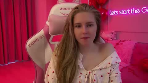 Snapshot of lexireadway chatting on February 12, 2026, 6:41 am Lexi online show from February 12, 2026, 6:41 am