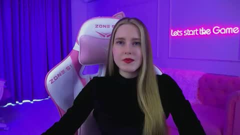 Snapshot of lexireadway chatting on February 19, 2026, 7:15 am Lexi online show from February 19, 2026, 7:15 am