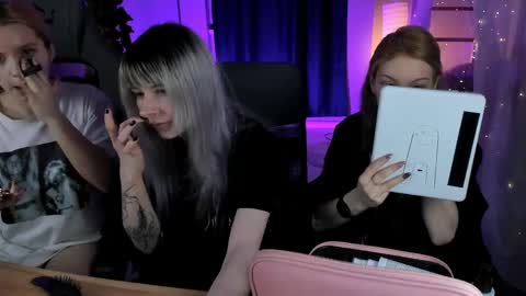 Lexi Wenford NO NUDE GODDESS online show from March 23, 2026, 3:32 am