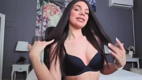 Lexi online show from April 10, 2026, 3:45 am