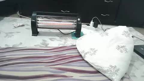 leydiiimelisss online show from April 15, 2026, 3:08 pm