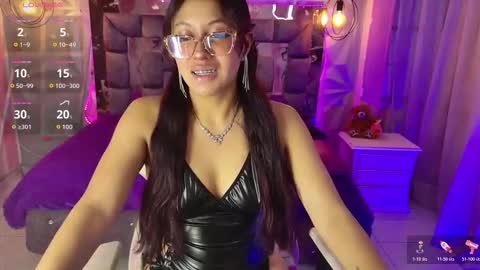 Snapshot of leyla_collinss chatting on January 17, 2026, 2:05 am Leyla online show from January 17, 2026, 2:05 am